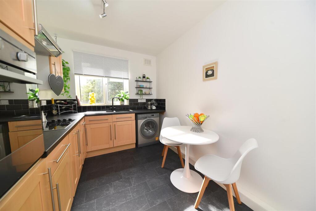 Additional image 10 of Savoy Close, Harborne, Birmingham