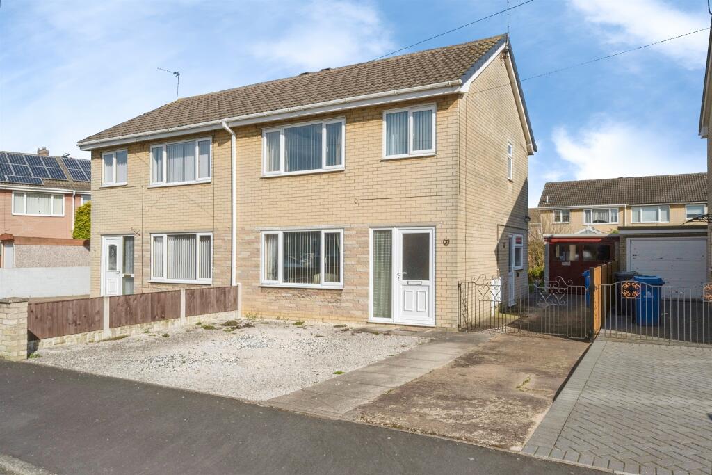 Main image of property: St. Michaels Close, Thorne, Doncaster