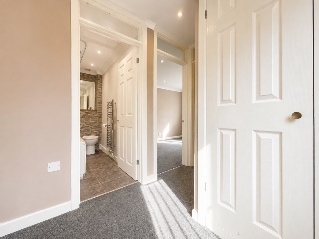 House in Swansea - View 3