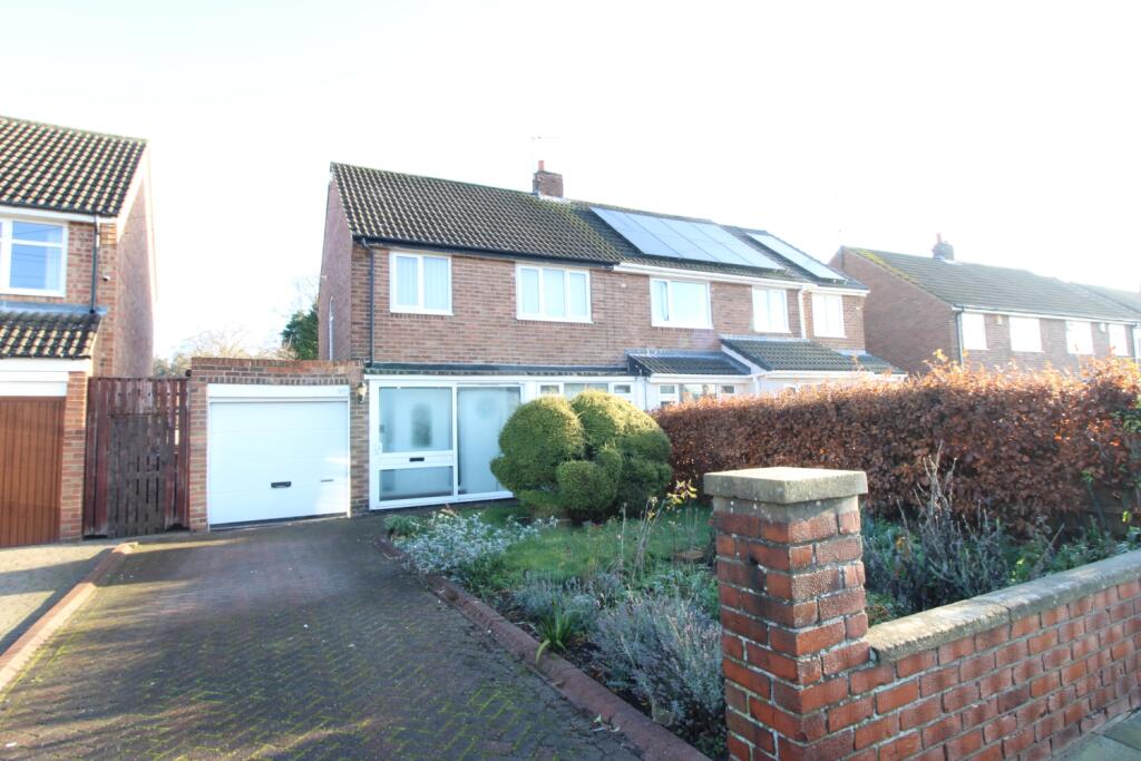 Main image of property: Acomb Crescent, Red House Farm, Newcastle upon Tyne