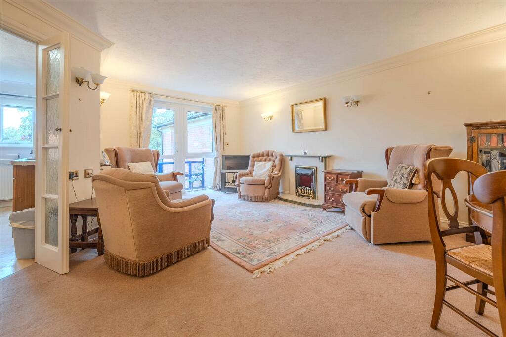 Main image of property: The Highlands, 622 Harrogate Road, West Yorkshire