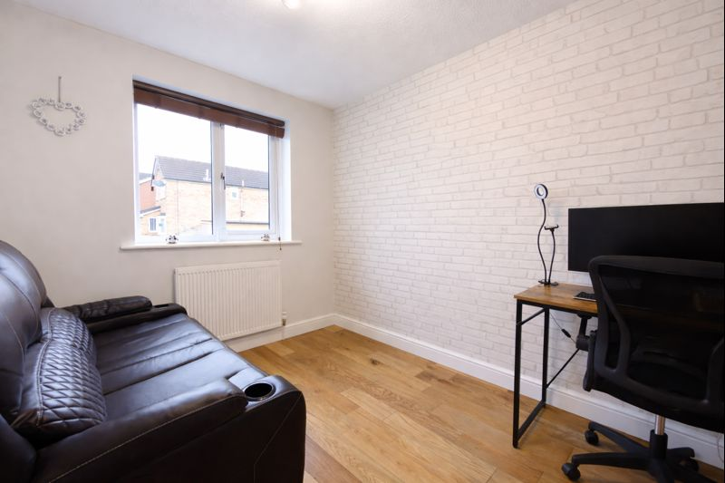 Brindle Park Drive, Castleford, West Yorkshire, WF10 photo 4