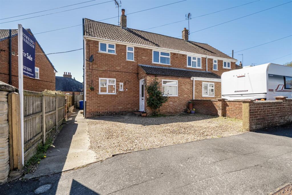 Main image of property: New Road, Maidford, NN12