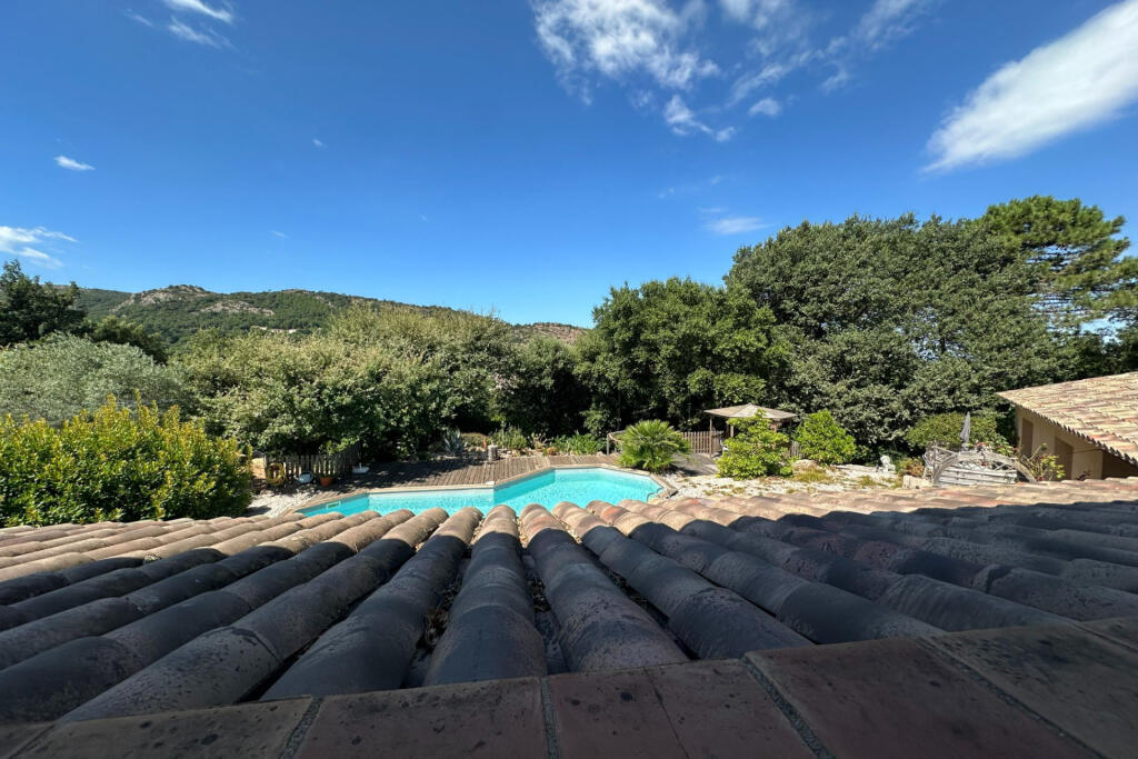 Main image of property: Provence-Alps-Cote d`Azur, Var, La Garde-Freinet