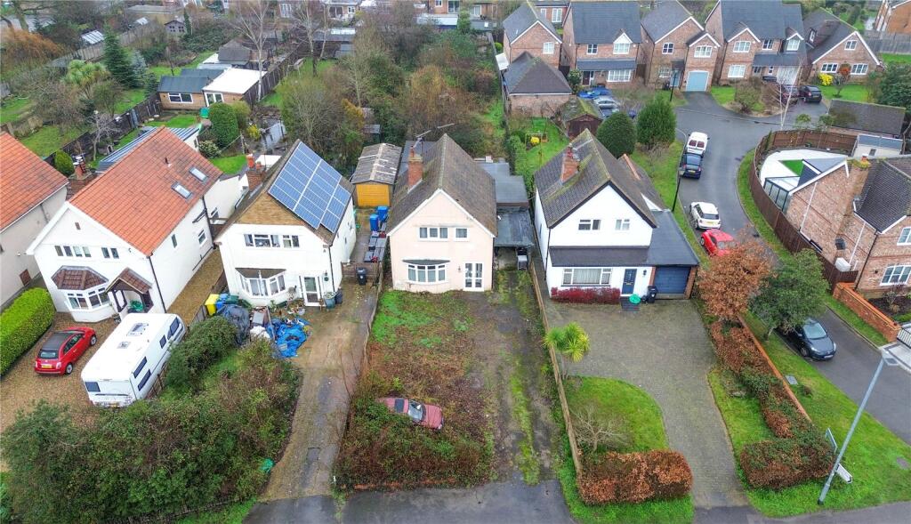 Crockhamwell Road, Woodley, Reading, Berkshire, RG5 photo 4
