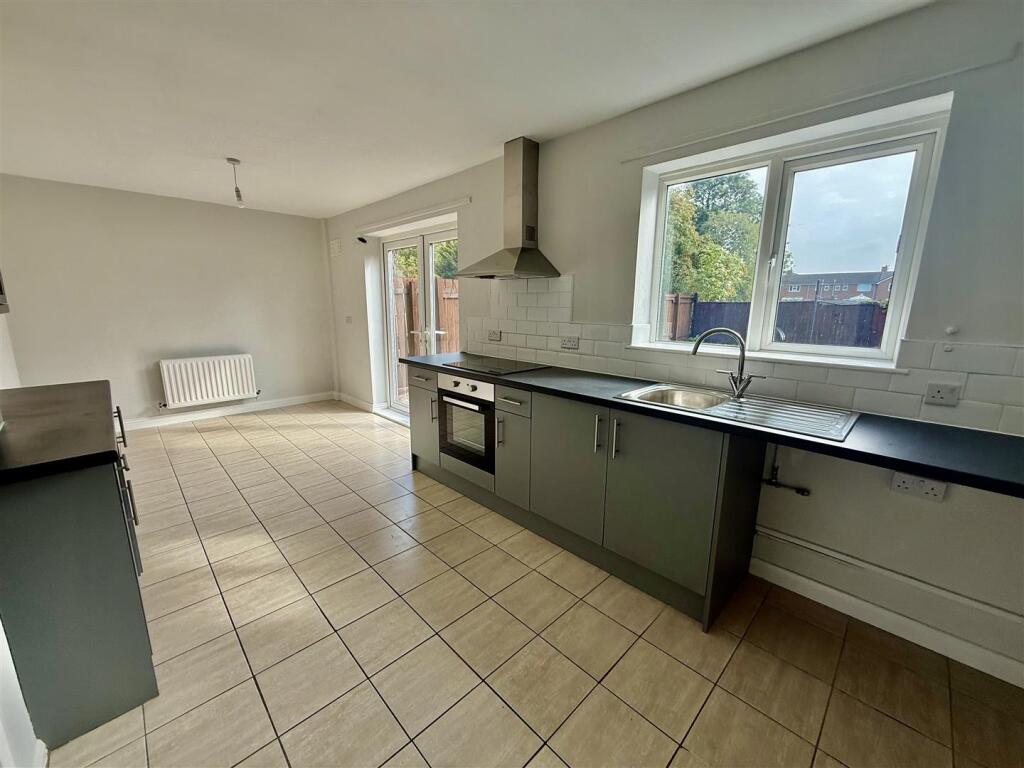 House in Darlington, Firthmoor - View 2
