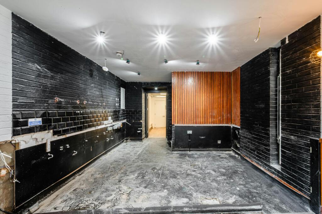 Brick Ln 66 - Low Res 4.jpg