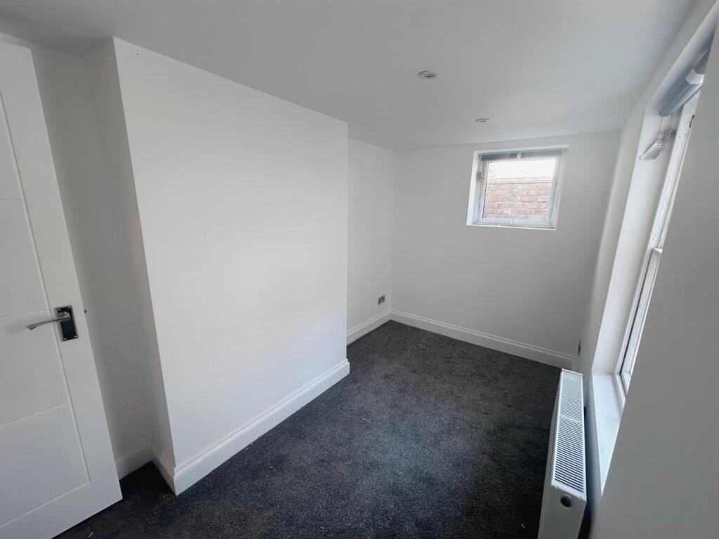 1, 77B, London Road, Brighton - View 3