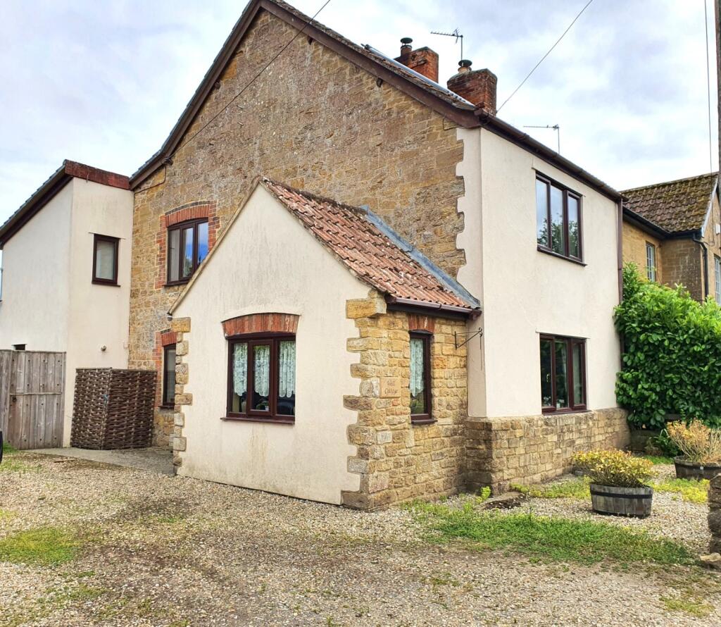 3-bed detached on Silver Street, East Lambrook, South Petherton, TA13, £415,000