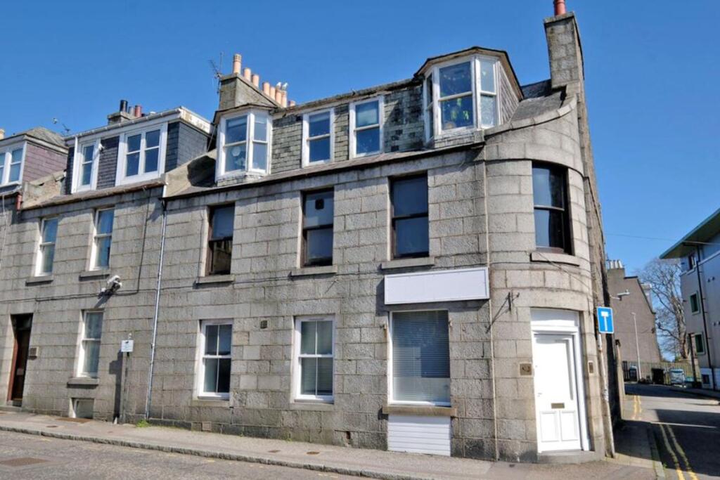 Main image of property: 101, Bon Accord Street, Flat 3, Aberdeen, AB116ED