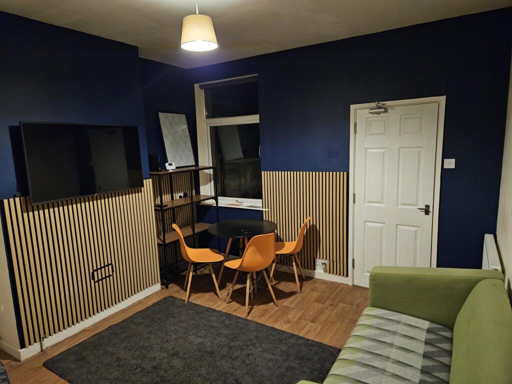 House in Leicester - View 2