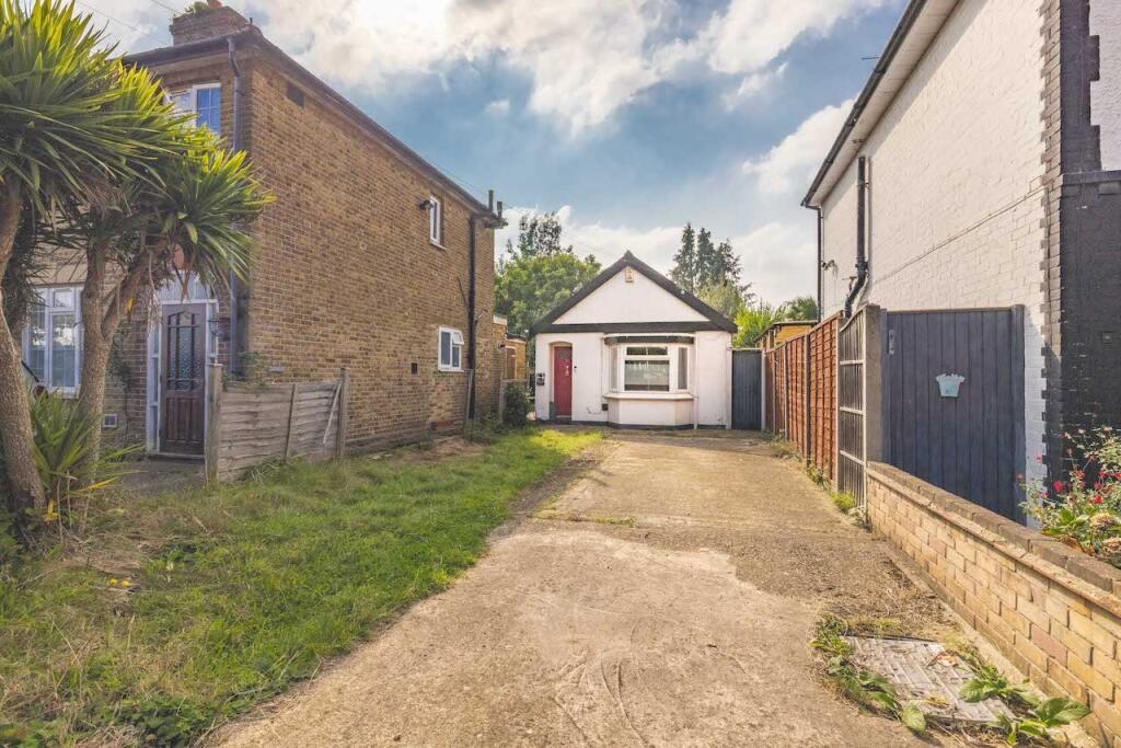 Main image of property: Meadfield Road, Langley, SL3