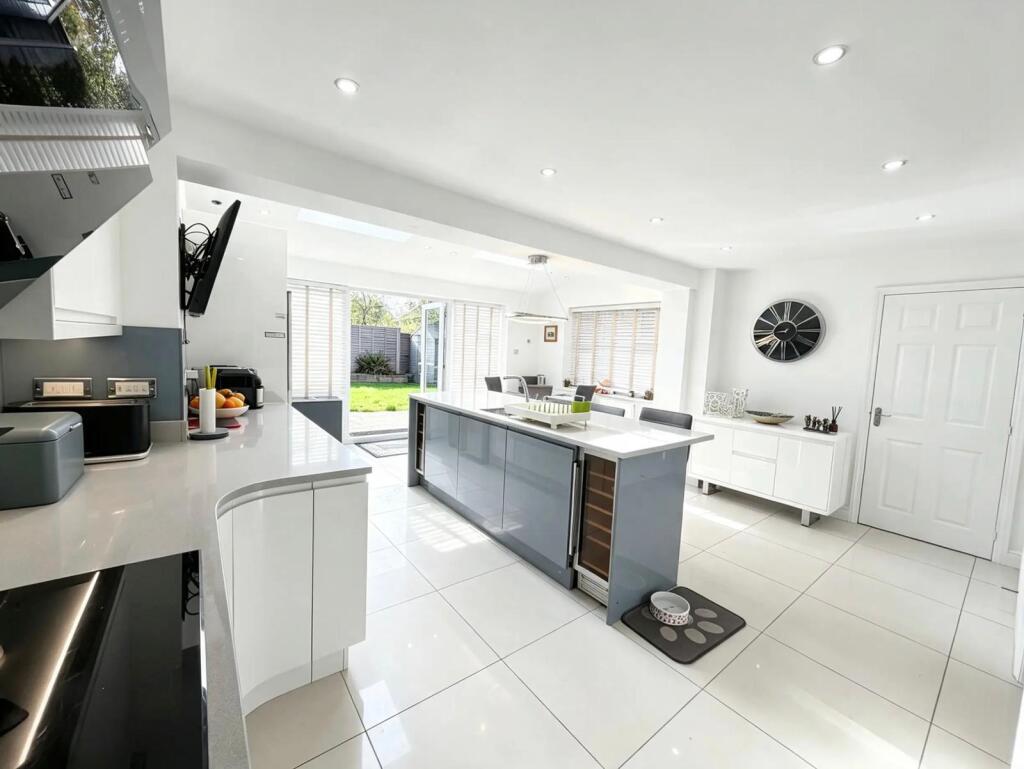 House in Telford, St. Georges and Priorslee - View 5