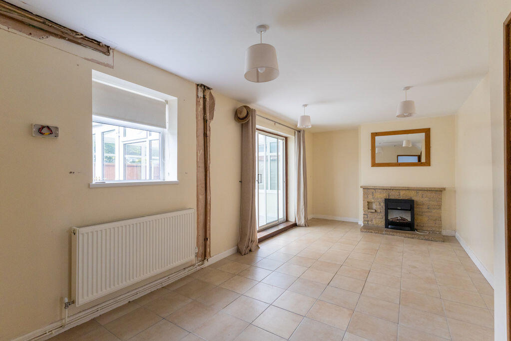 Oak Drive, Ellesmere photo 4