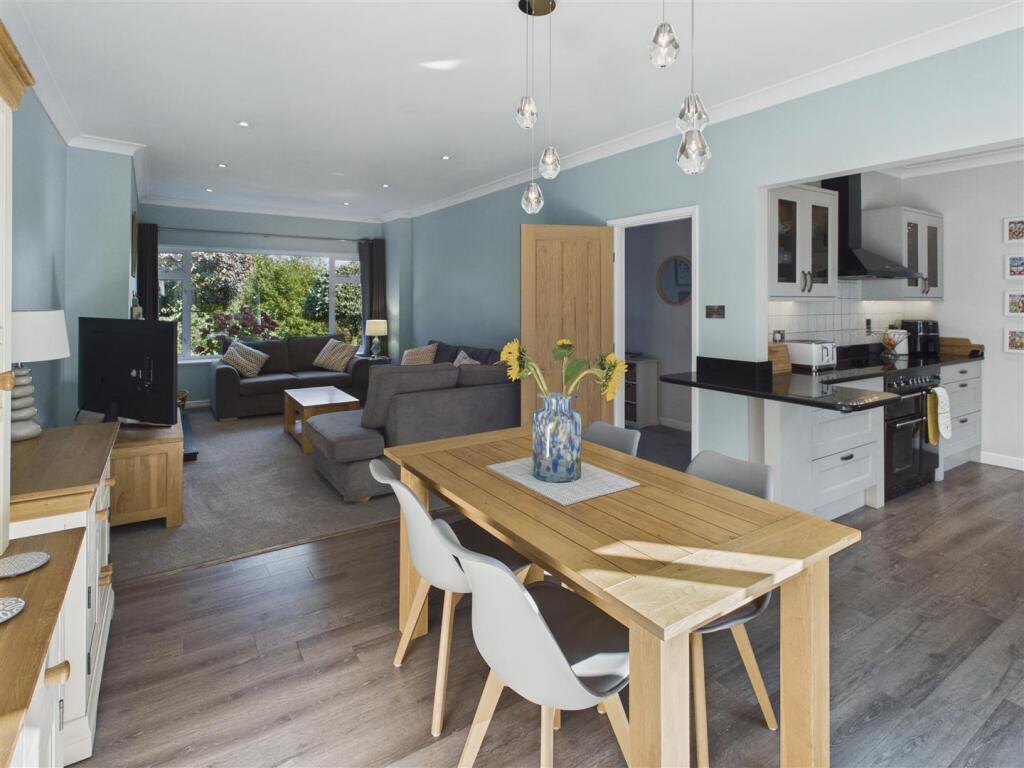 House in Swansea - View 3