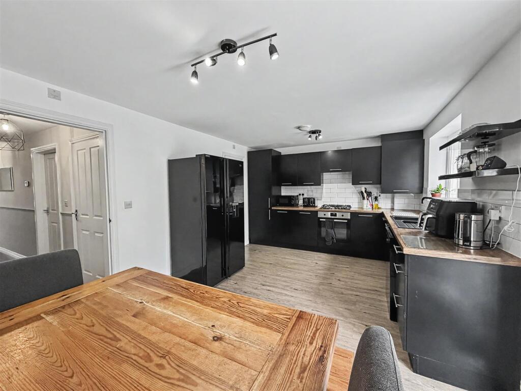 House in Truro - View 4