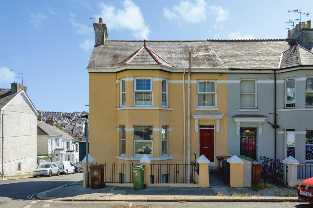 Main image of property: Connaught Avenue, Plymouth