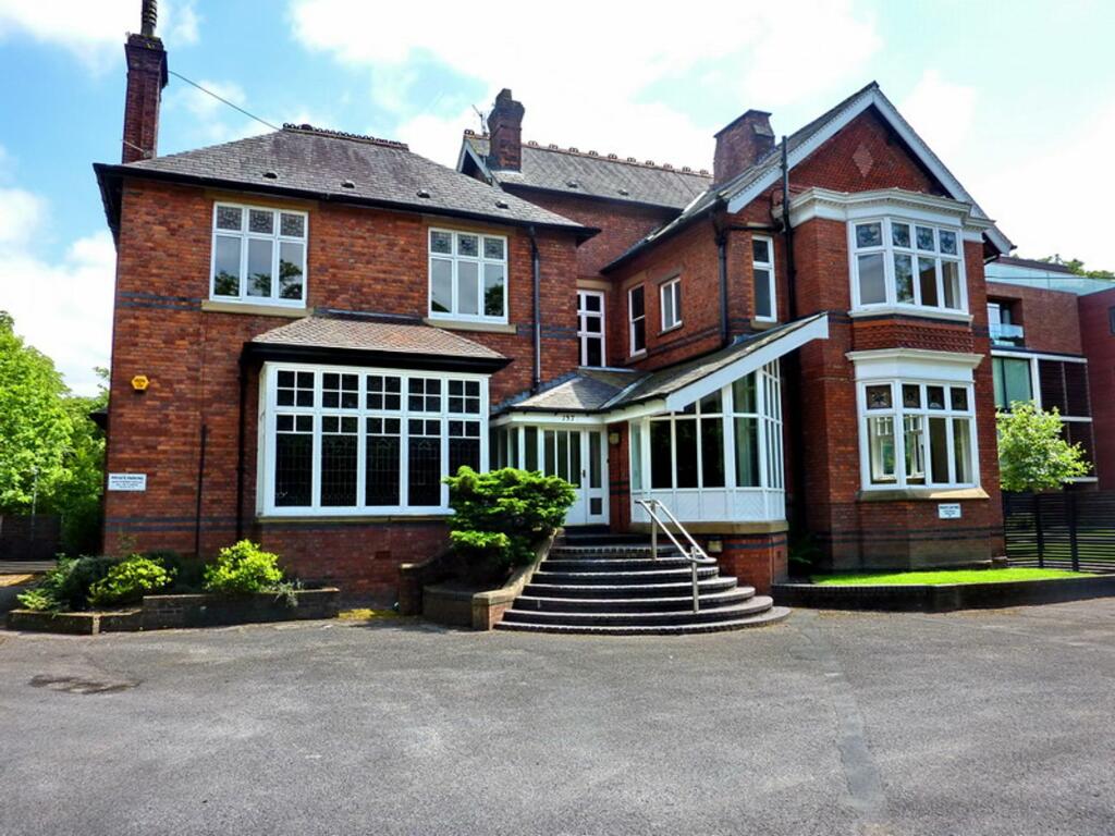 Main image of property: Barlow Moor Road, Manchester, M20