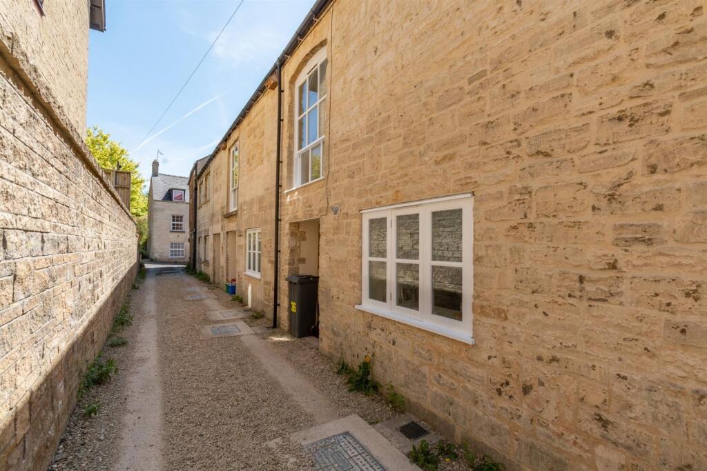 Main image of property: Acre Street, Stroud