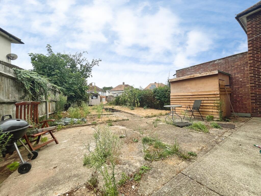 House in Twickenham - View 5