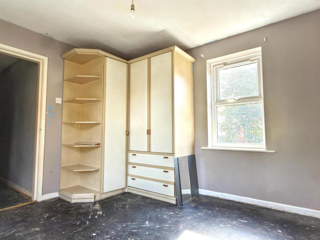 Apartment in Wakefield, Park Hill, Eastmoor - View 5