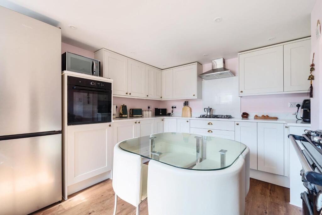 House in Maidstone, Sutton Valence - View 3