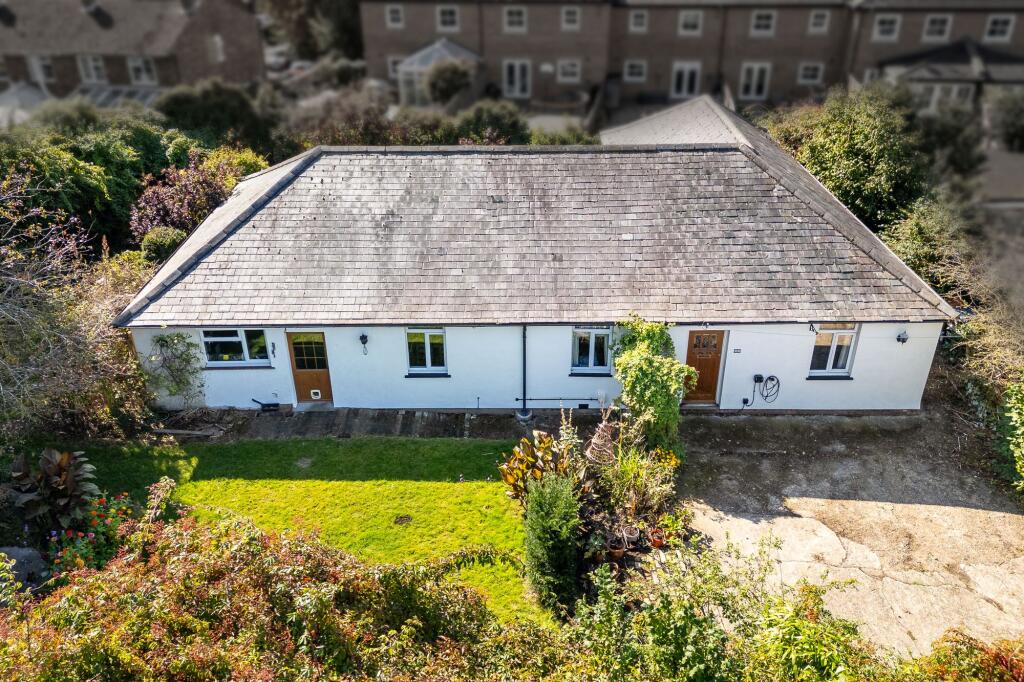 4-bed bungalow on High Oak Road, Ware, SG12, £800,000