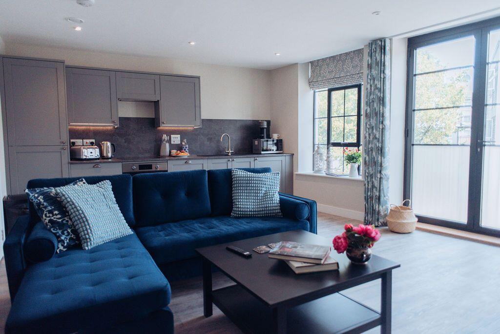 Apartment in Plymouth - View 3