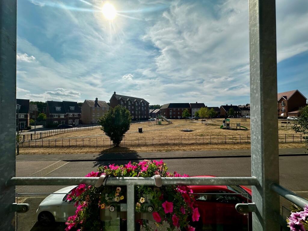 Bonaire Grange, Bletchley, MK3 photo 3