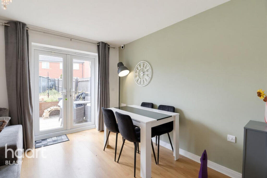 Main image of property: Barrowcliff Way, Leicester