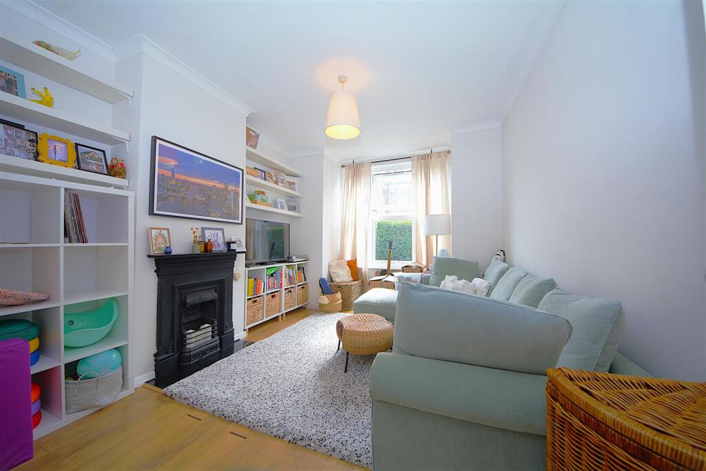 Main image of property: Leslie Road, East Finchley, N2