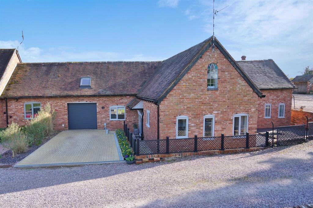Main image of property: Chantry Heath Lane, Stoneleigh, Coventry