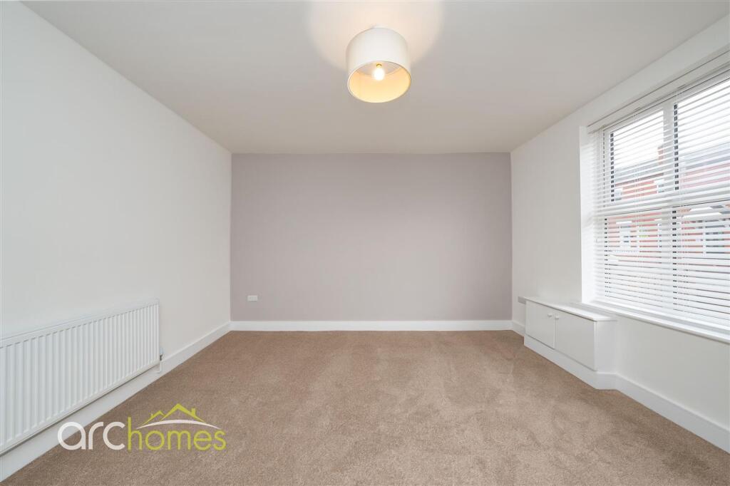 House in Manchester - More