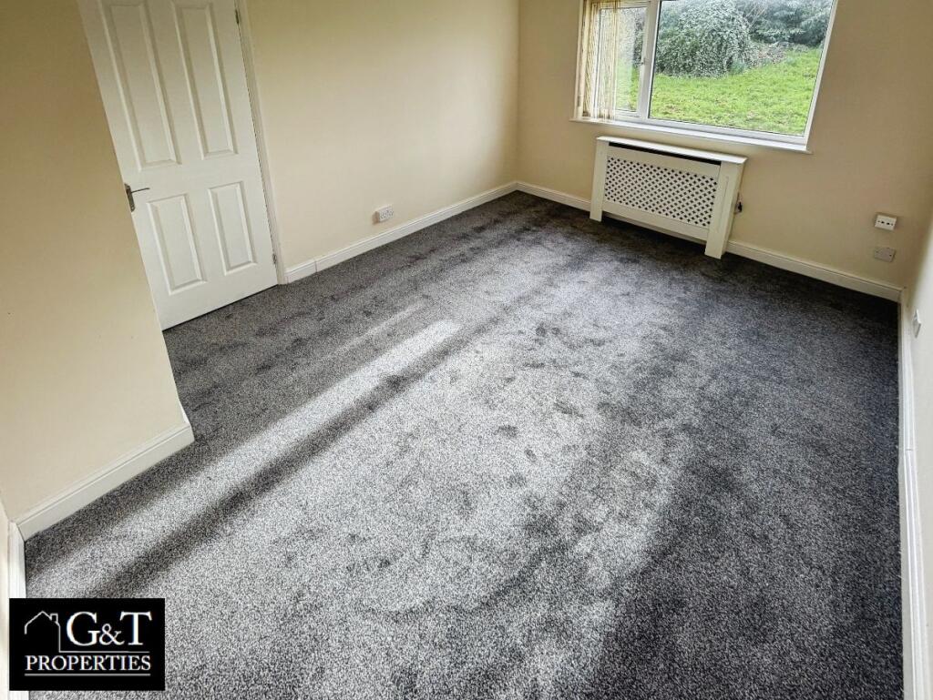 Apartment in Sandwell, Plant's Green - View 2