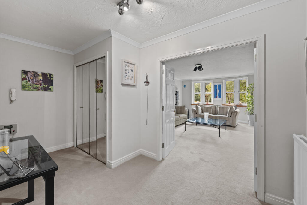 Apartment in Glasgow, Shawmoss, Pollokshaws - View 5