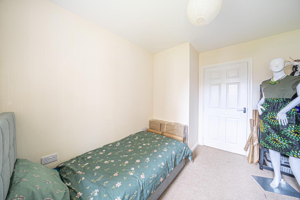 Apartment in Salisbury - More