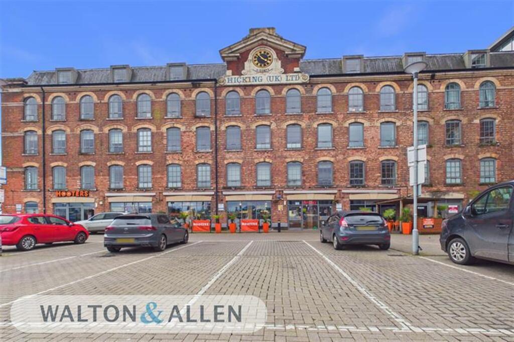 Main image of property: The Hicking Building, Queens Road, NG2