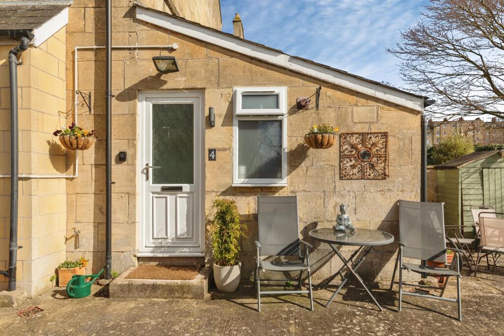 Main image of property: Bloomfield Avenue, Bath