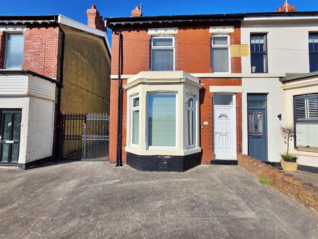 Main image of property: Fleetwood Road North, Thornton-Cleveleys