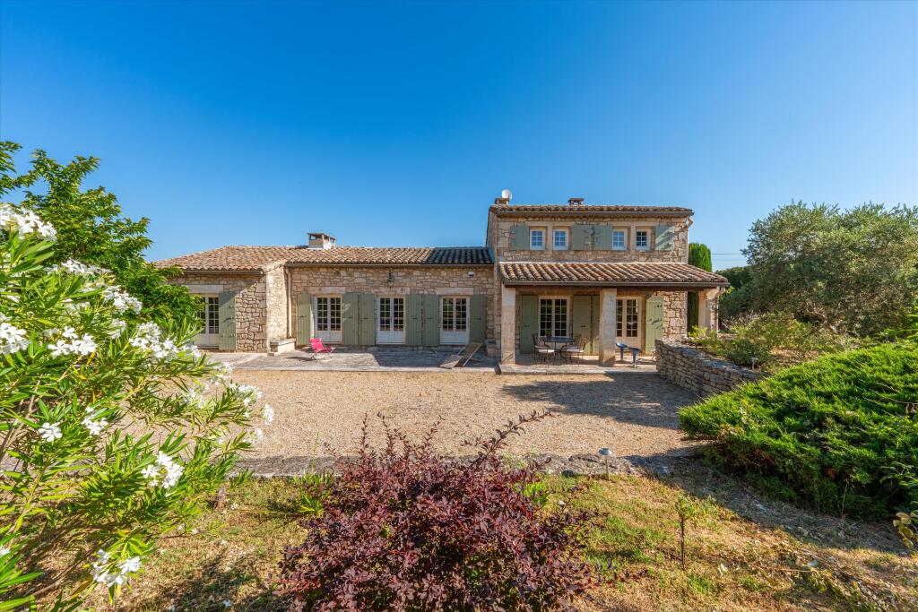 Main image of property: Provence-Alps-Cote d`Azur, Bouches-du-Rhône, St-Rémy-de-Provence