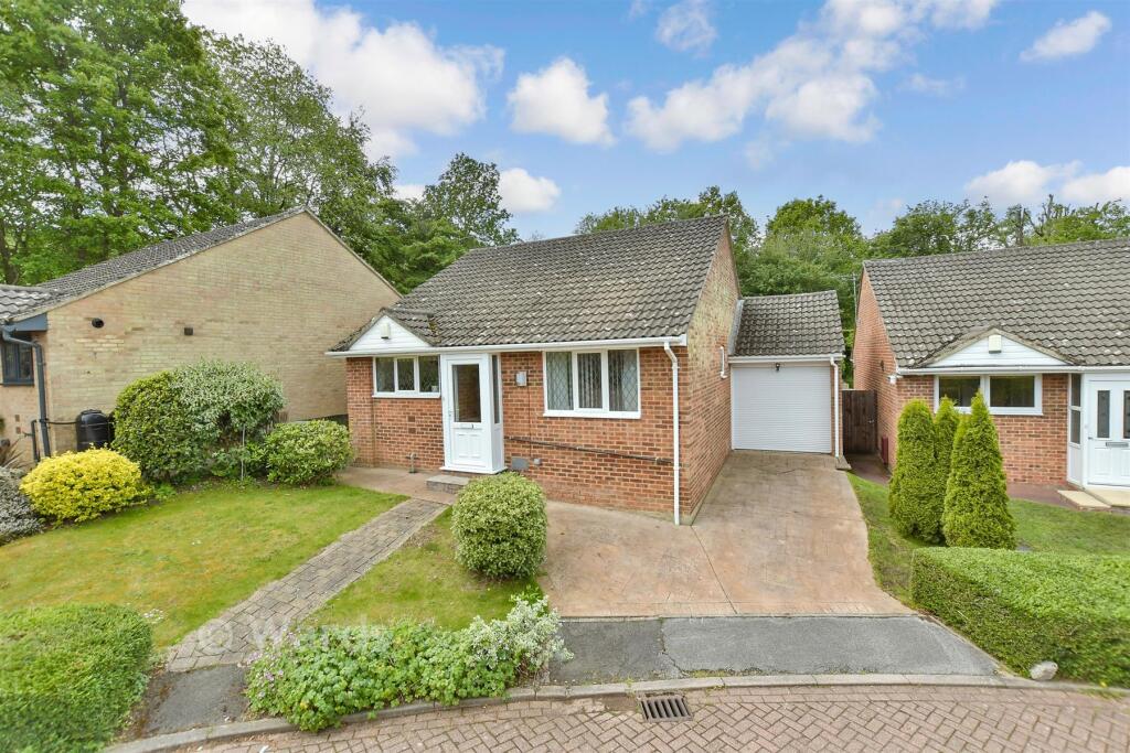 Main image of property: Papion Grove, Walderslade Woods, Chatham, Kent