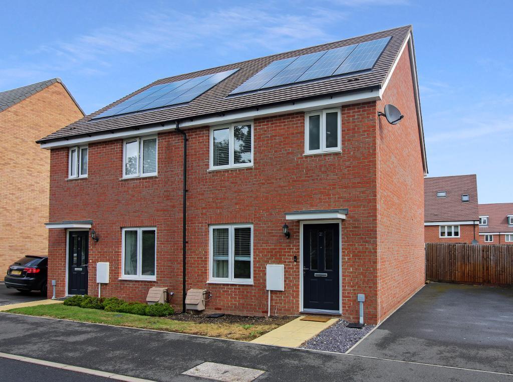 Main image of property: Melville Drive, Newton Leys, Milton Keynes, Buckinghamshire, MK3 5SS