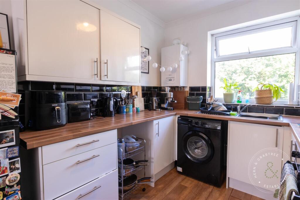 Apartment in Cardiff - View 4