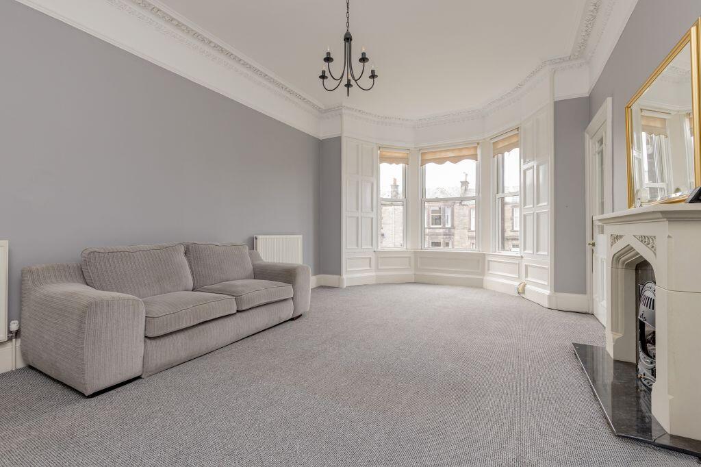 Apartment in Edinburgh - View 3