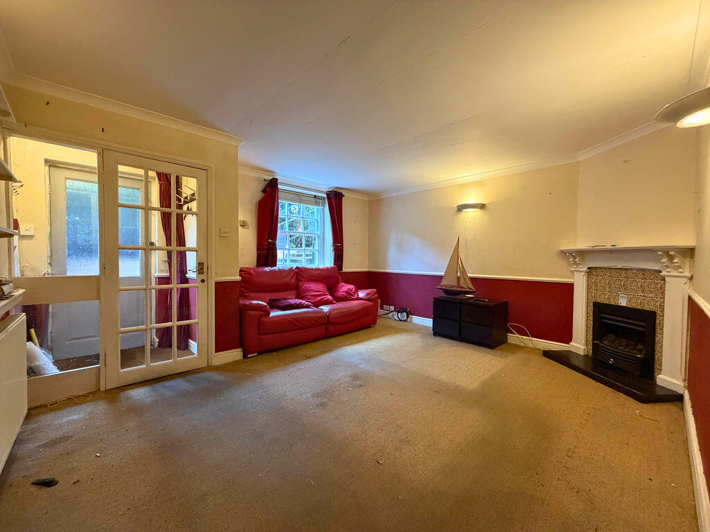 Apartment in Dudley - View 5