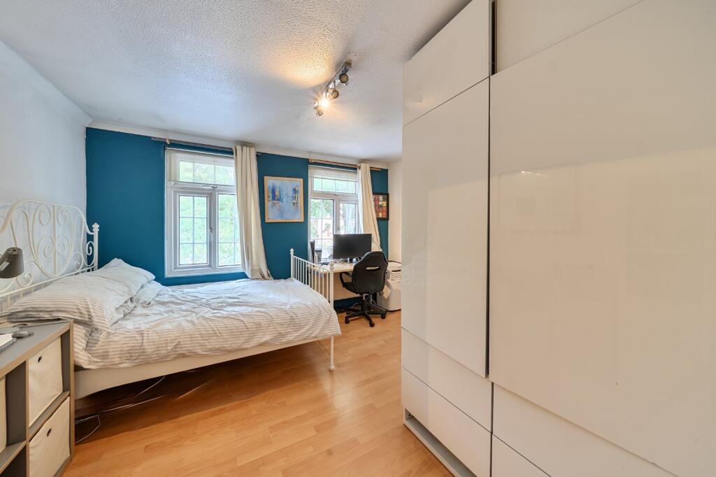 Langdale Close, London, SE17 - View 5