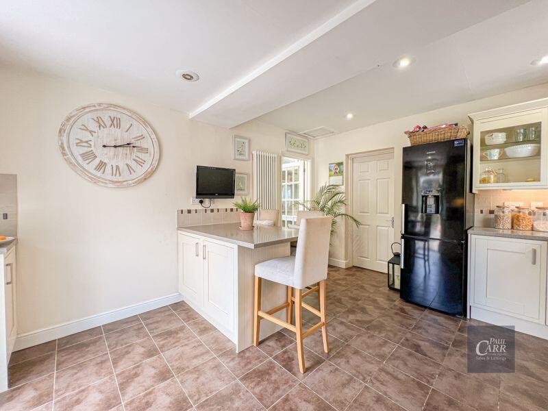 Additional image 17 of Woodhouse Lane, Amington, Tamworth, B77 3AH - Characterful Home in a Quiet Location