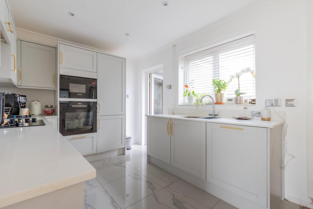 Harlech Drive, Dinas Powys, Dinas Powys