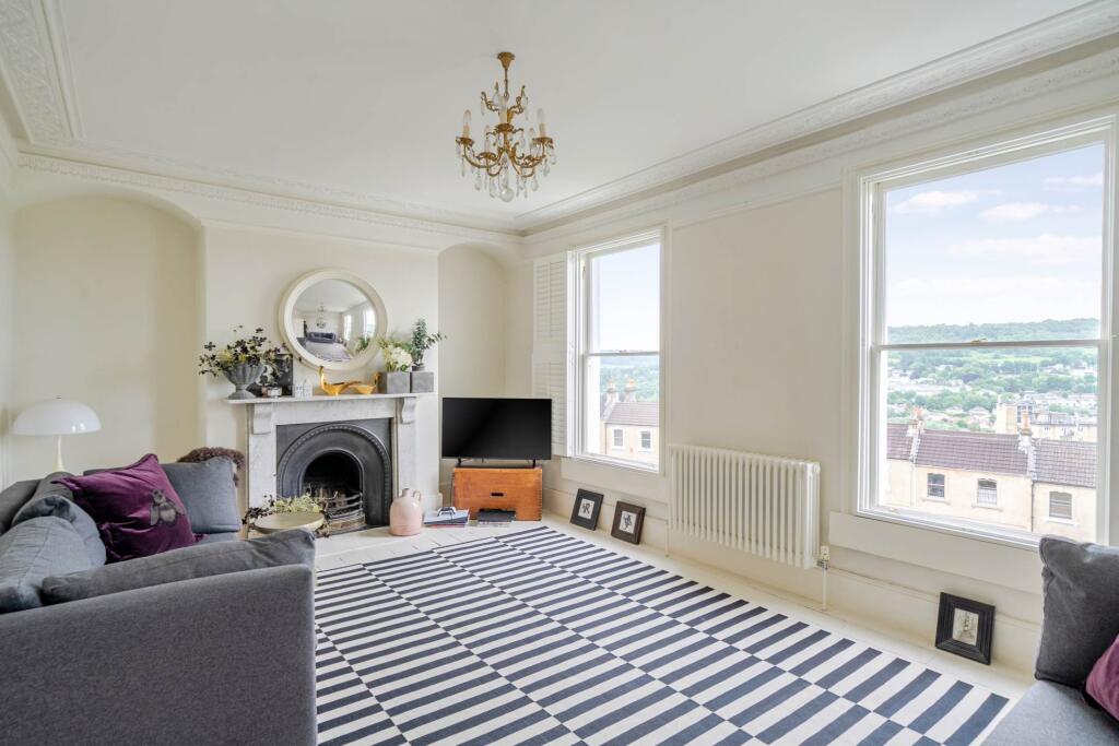 House in Bath - View 4