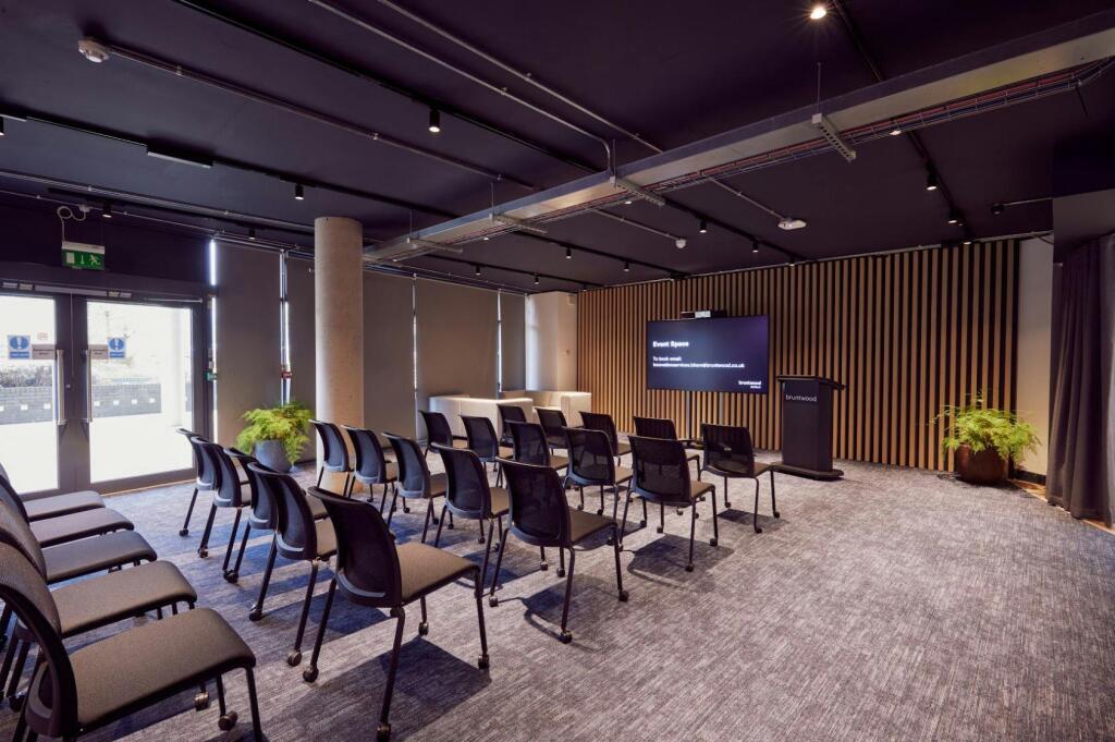 7 iCentrum Holt Street  Conference Room.JPG